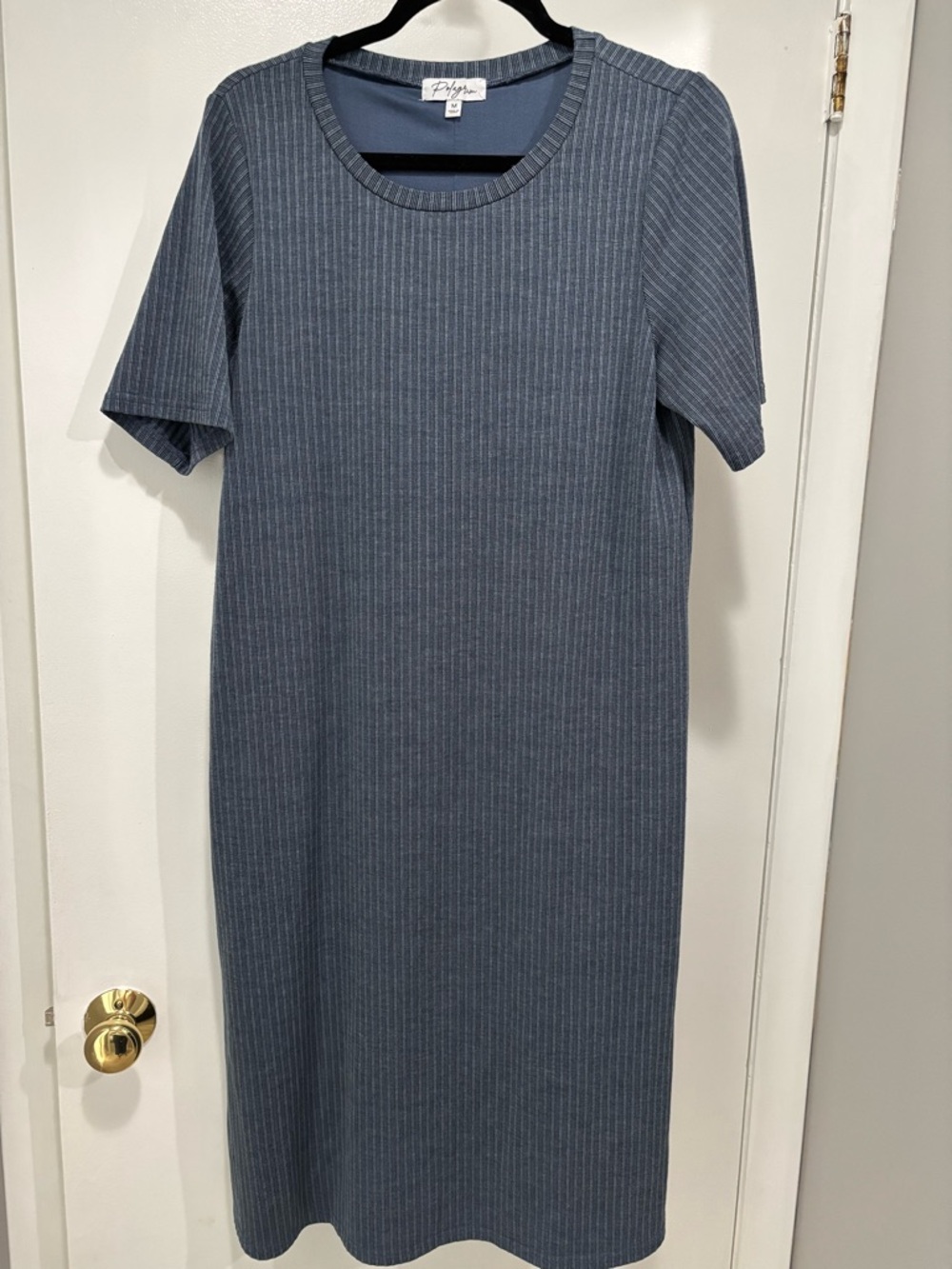 Polagram Slate Ribbed Short-Sleeve Midi Dress Medium